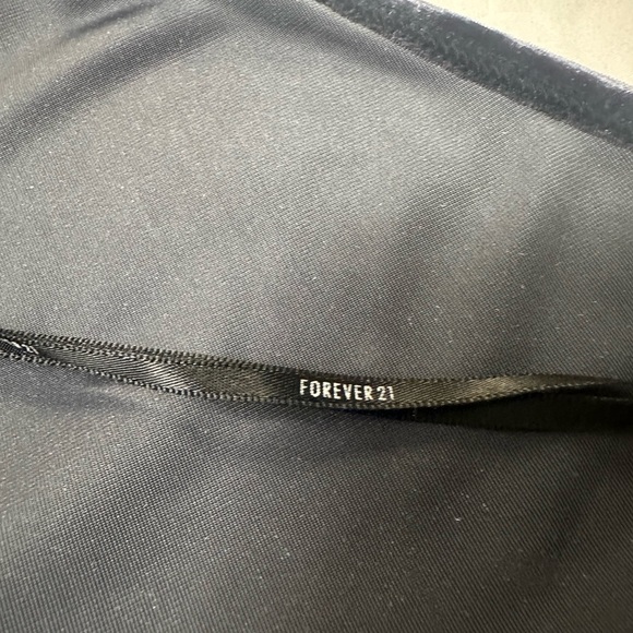 Forever 21 Gray Velvet Bodysuit - Picture 7 of 7